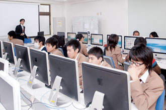 パソコン実習室